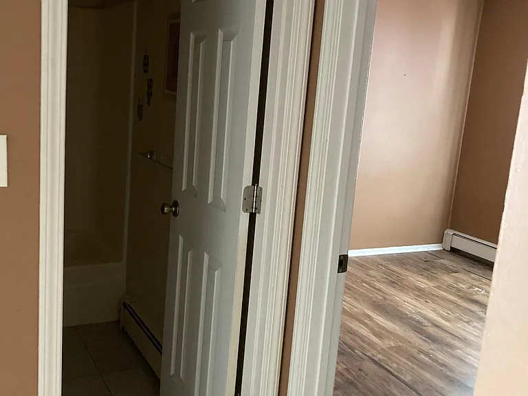 164 Comet St #5 — Photo 8