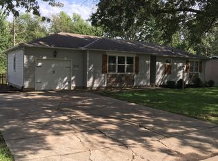 217 N Cherry St, Gardner, KS 66030