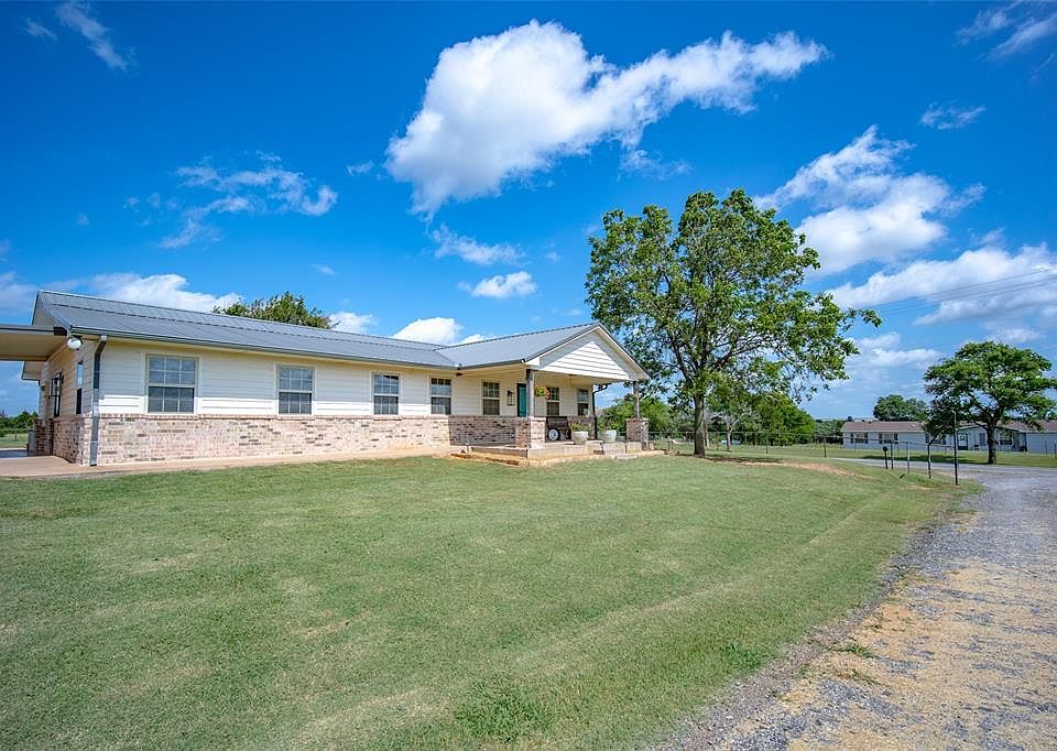 1st image of 1731 County Road 1441