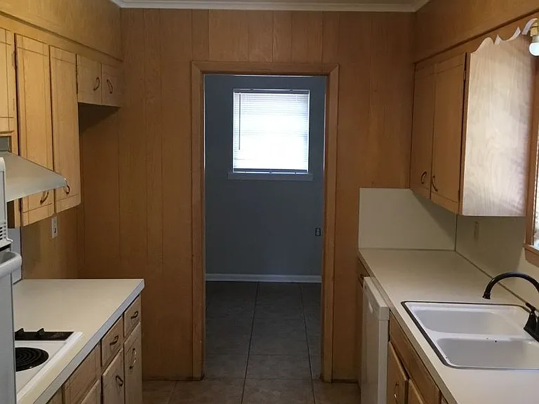 9419 Blom Blvd — Photo 22