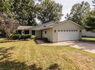 6065 Avon Belden Rd, North Ridgeville, OH 44039
