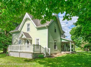 1056 Waverly Rd, Dimondale, MI 48821