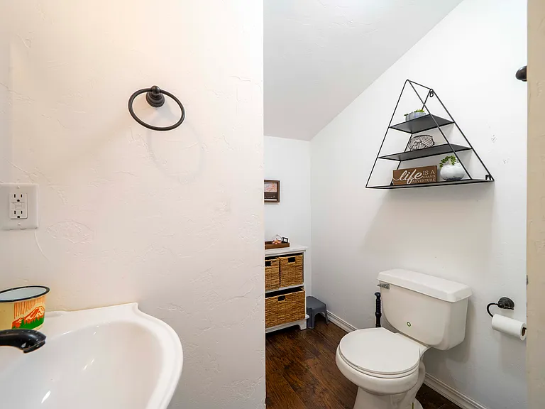 3557 Stagestop Rd — Photo 14