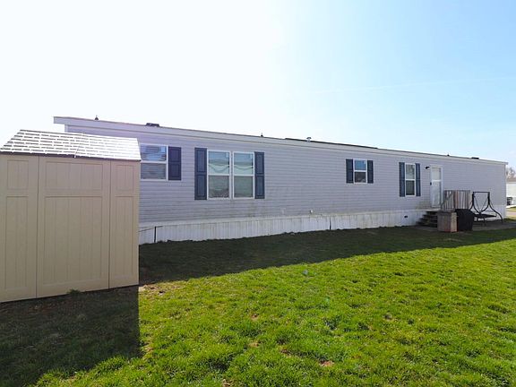 3rd image of 6106 London Groveport Rd Lot J-22