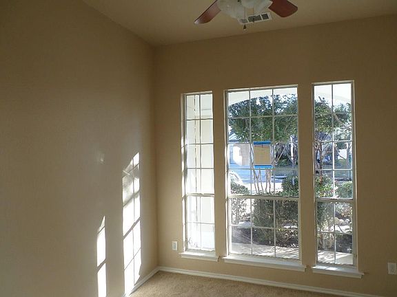 5th image of 9137 Manana St