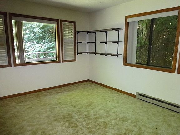 4th image of 288 Shuler Dr