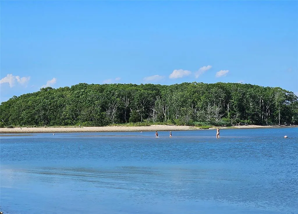 Fabulous Beach House Vacation! — Photo 3