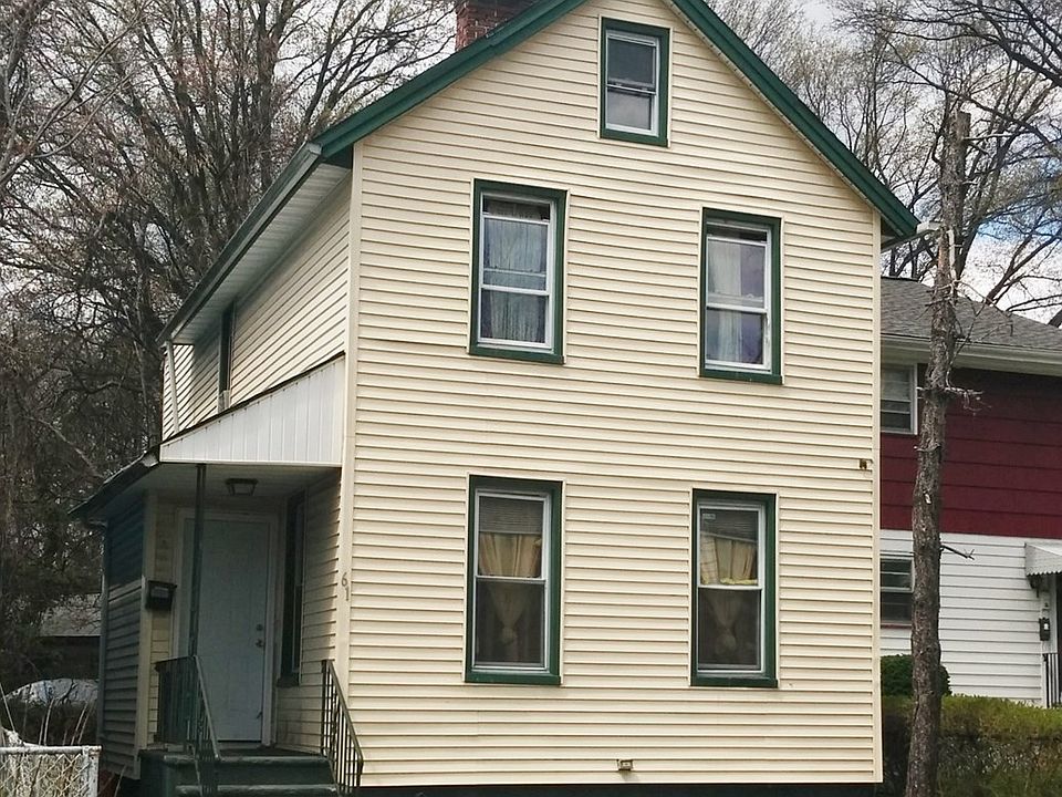 1st image of 61 Oak St