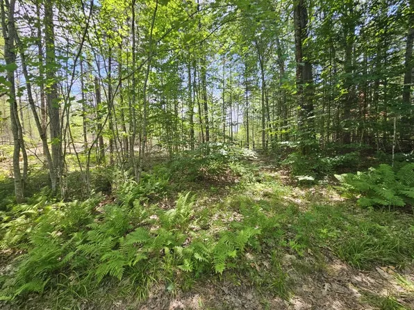 19A Quaker Ridge Road, Leeds, ME 04263