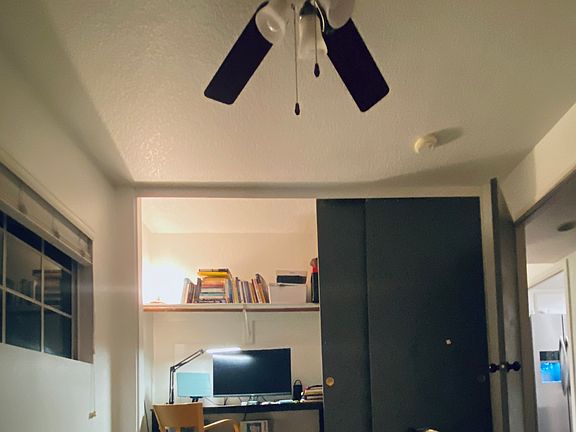 Bedroom. Picture shows how previous tenant had it set up. Not furnished