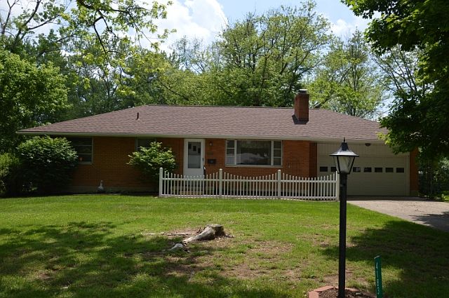 1st image of 4183 Whites Dr