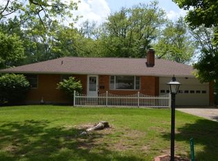 4183 Whites Dr, Bellbrook, OH 45305