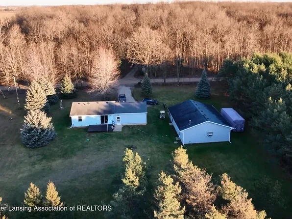 5400 S Forest Hill Rd, Saint Johns, MI 48879