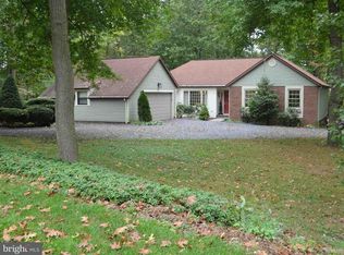 801 Oakwood Rd, New Freedom, PA 17349