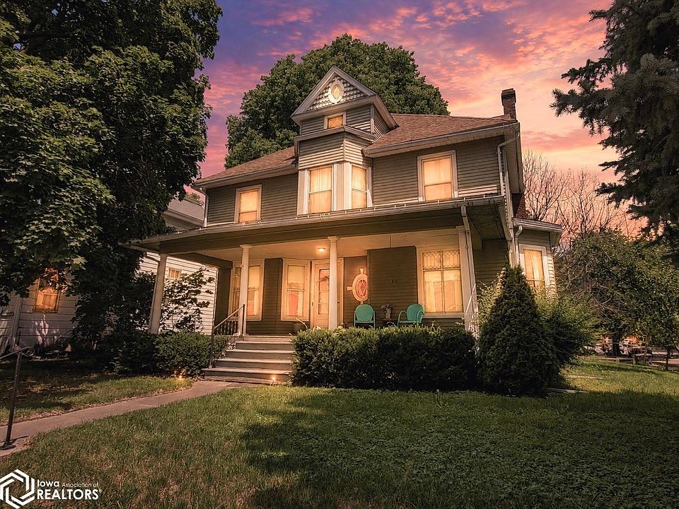 1st image of 815 A Ave E