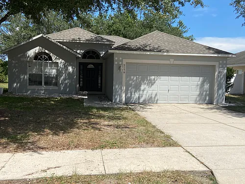 2179 Tealwood Cir Photo 1