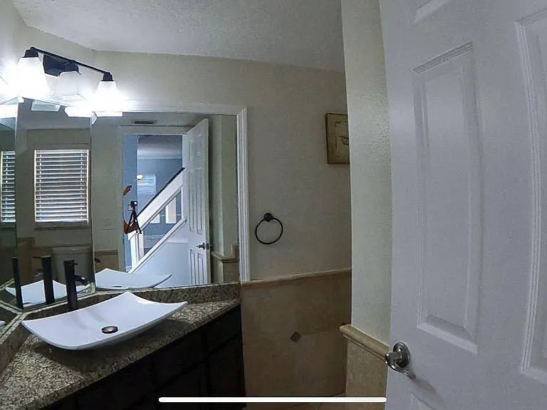 14321 Mandolin Dr — Photo 23