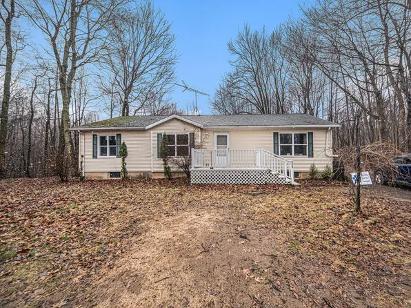 8959 Glenn Rd, Grass Lake, MI 49240
