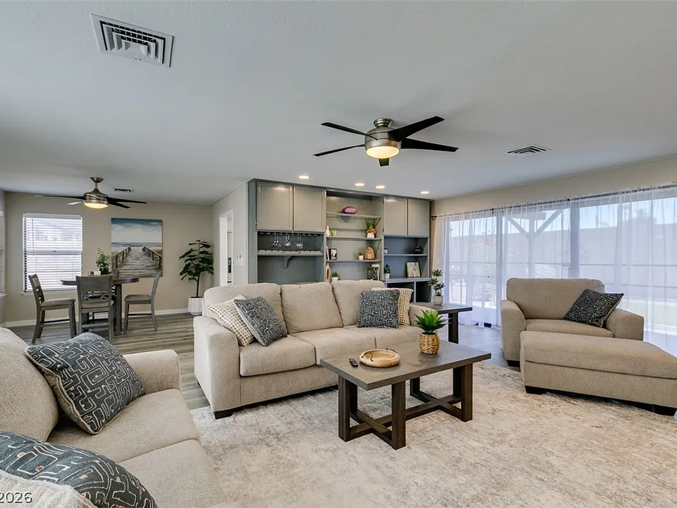 2587 Swan Ln