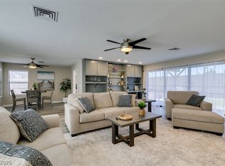 2587 Swan Ln, Las Vegas, NV 89121