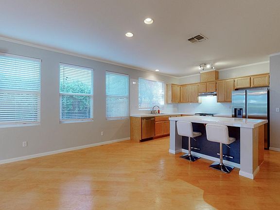 2nd image of 1798 River Run Dr