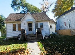 372 N Illinois Ave, Kankakee, IL 60901