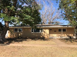 1108 NW 11th St, Andrews, TX 79714