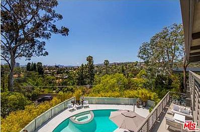 2nd image of 5731 Valley Oak Dr