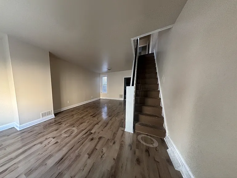 1922 S Bonsall St — Photo 10