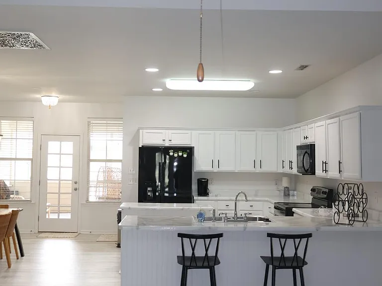 5 Atherton Cir — Photo 7