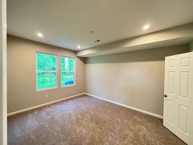 4314 Family Farm Dr — Photo 15