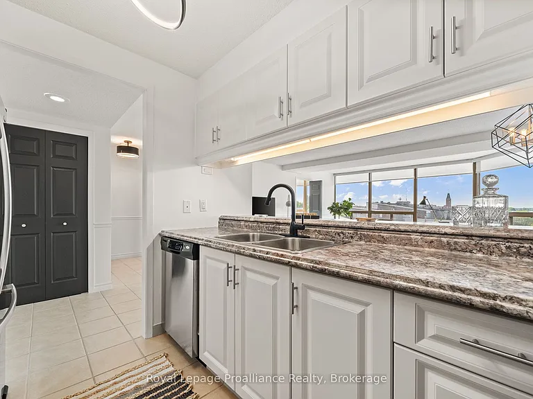 344 Front St #506 — Photo 22