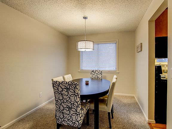 Nice sized Dining room