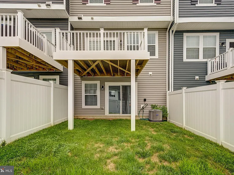 5059 Silver Oak Dr — Photo 37