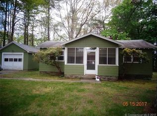 6 Holly Dr, Griswold, CT 06351