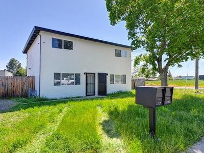 2204-2200 Downar Way, Sacramento, CA, 95838