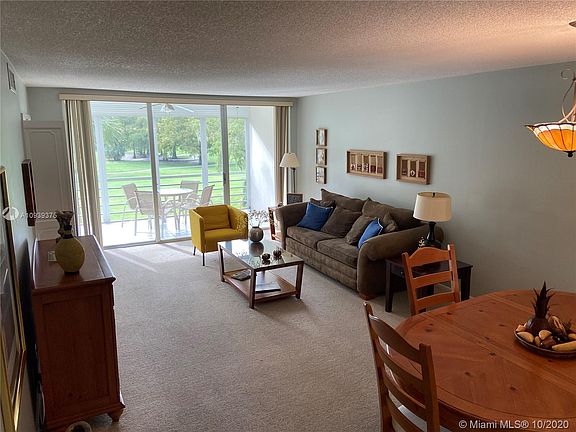 5th image of 605 Oaks Dr APT 306