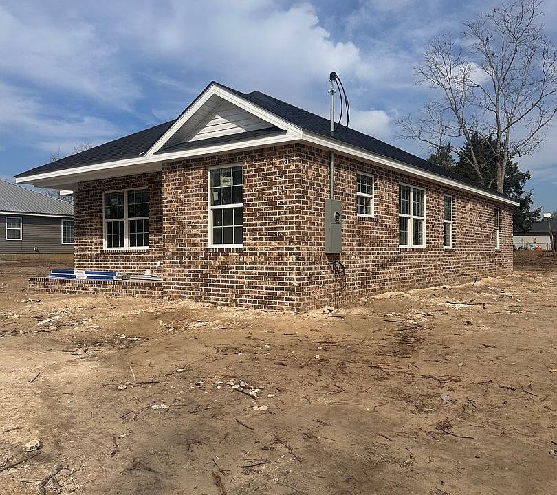 1st image of 1802 Aimwell Blvd