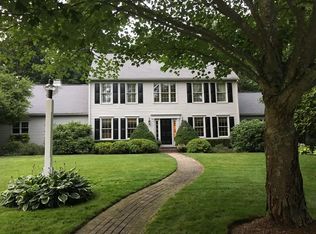 28 Vineyard Pl, North Easton, MA 02356