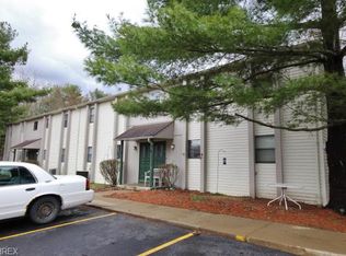 1060 Brandywine Blvd APT C, Zanesville, OH 43701