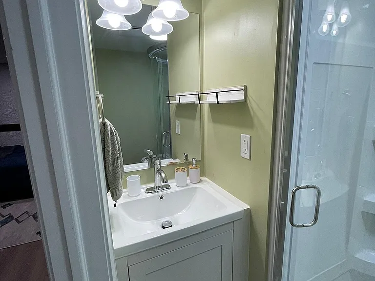 75 Orton Park Rd #BASEMENT — Photo 11