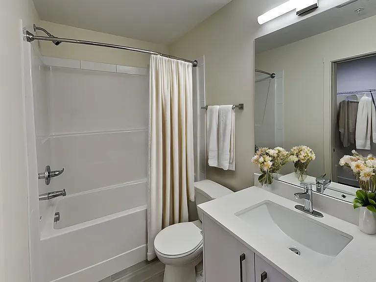 730 58th Ave SW — Photo 31
