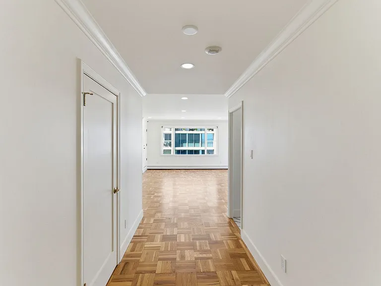 1310 Jones Street — Photo 26