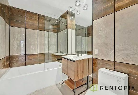 3rd image of 58 Palmetto St #314