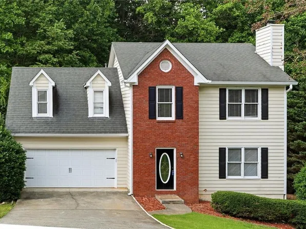 5697 Frontier Walk Ln, Buford, GA 30518