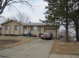 1202 Willow Ave, Bellevue, NE 68005