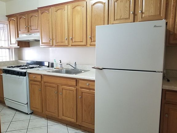 5th image of 23-31 21st St #A