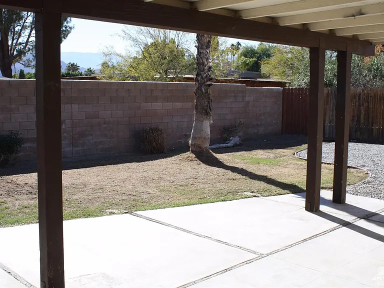 77605 California Dr — Photo 19