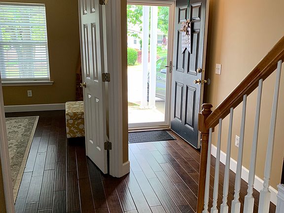 4th image of 224 Weatherstone Pointe Dr