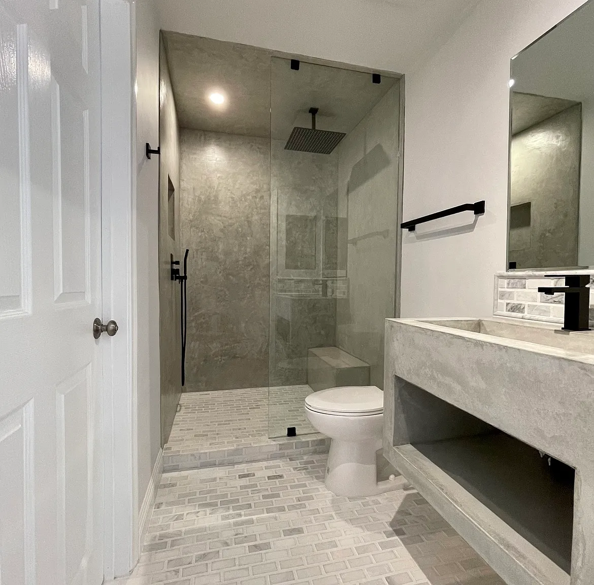 1540 Brockton Ave — Photo 1